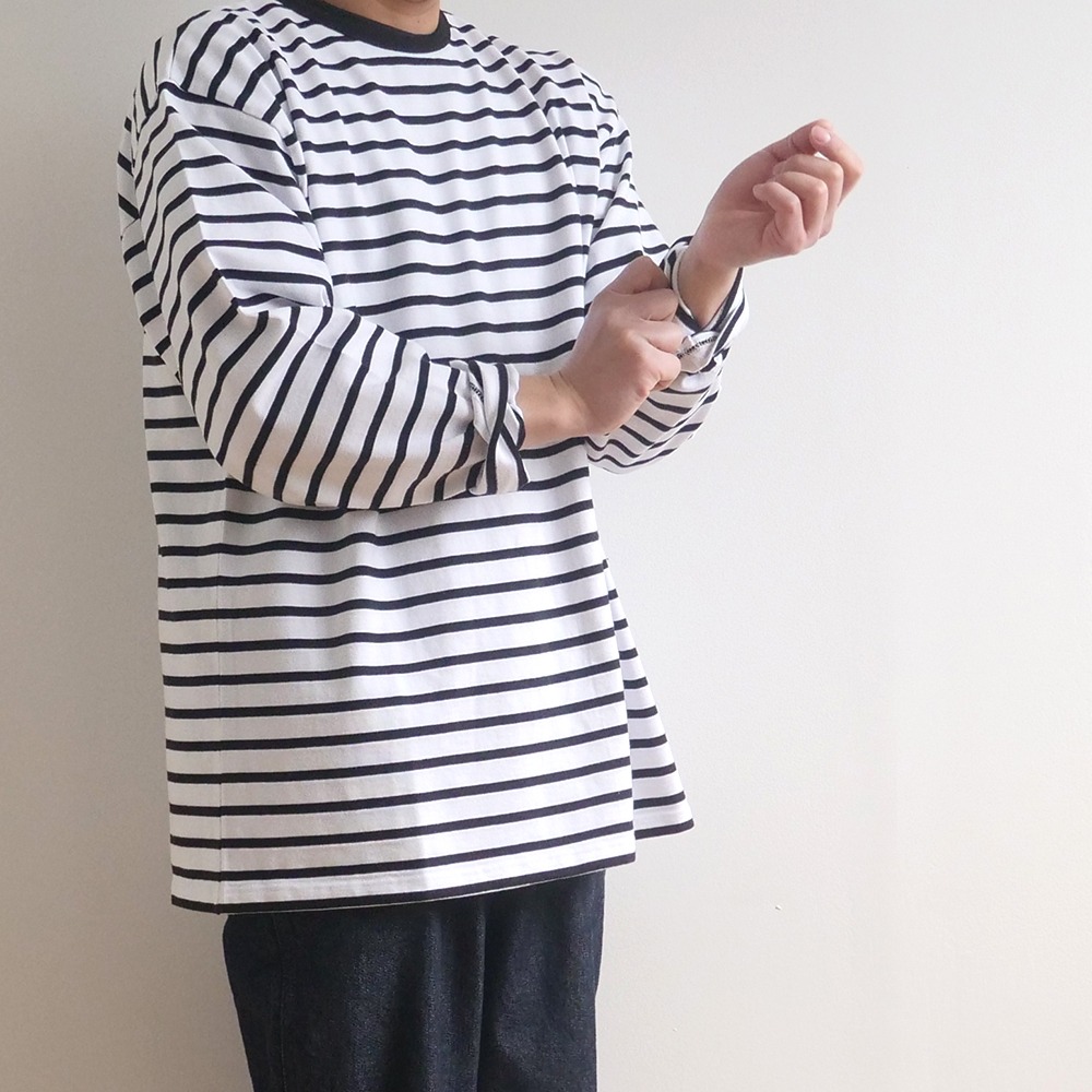 [Steady Every Wear]  Long Sleeved Striped T-shirts White